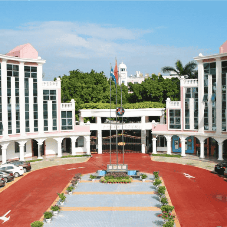 Guangzhou Huamei English Experimental School Cabinet Type Heptafluoropropane Fire Extinguishing Equipment Installation